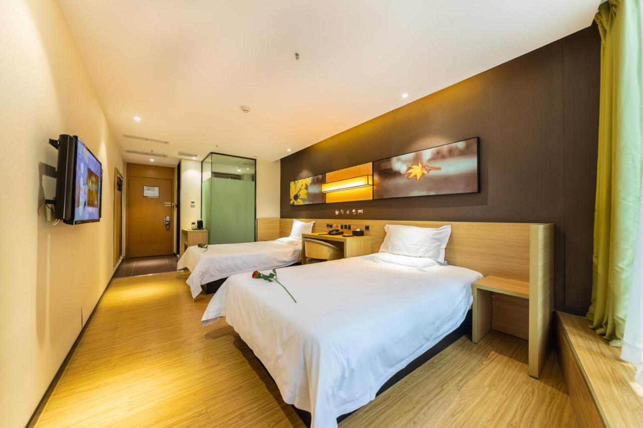 Iu Hotel Chongqing Jiefangbei 외부 사진